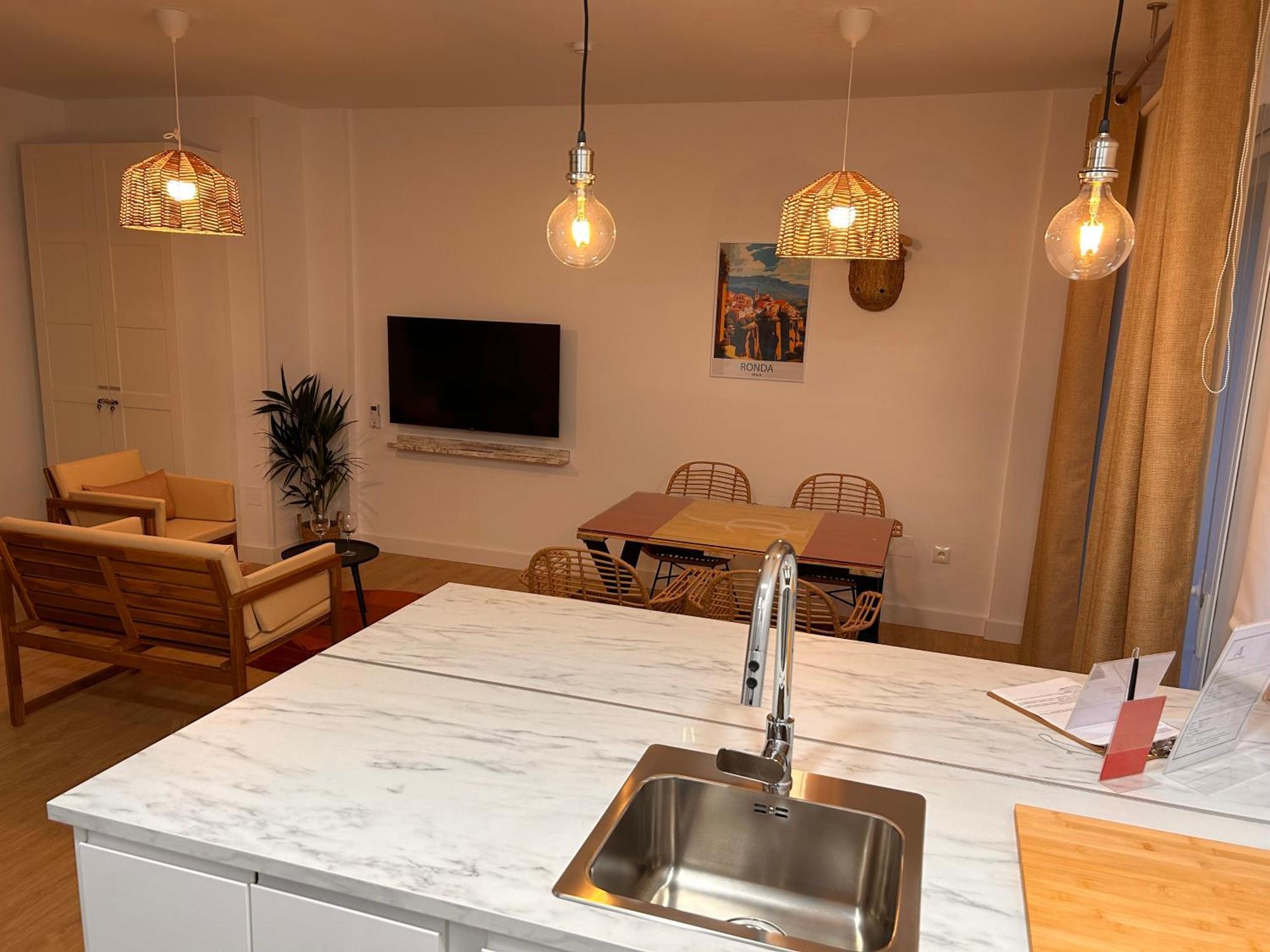 Can.Aya Apartment Ронда Экстерьер фото